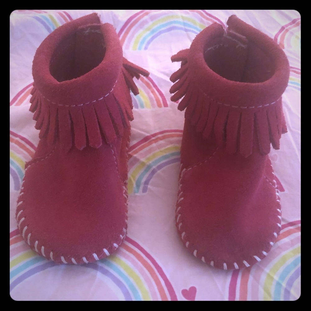 Minnetonka soft sole moccasins